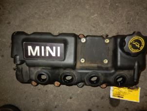 Gebruikte Kleppendeksel BMW Mini One/Cooper (R50) 1.6 16V Cooper Prijs op aanvraag aangeboden door Autodemontage Joko B.V.