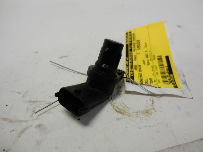 Gebruikte Nokkenas Sensor Opel Tigra Twin Top 1.4 16V Prijs op aanvraag aangeboden door Autodemontage Joko B.V.
