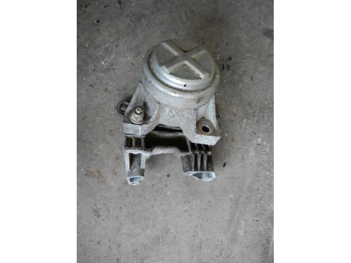 Gebruikte Motorrubber Ford Mondeo IV 1.8 TDCi 125 16V Prijs op aanvraag aangeboden door Autodemontage Joko B.V.
