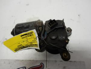 Gebruikte Ruitenwissermotor voor Daihatsu Move (L9) 850 Prijs op aanvraag aangeboden door Autodemontage Joko B.V.