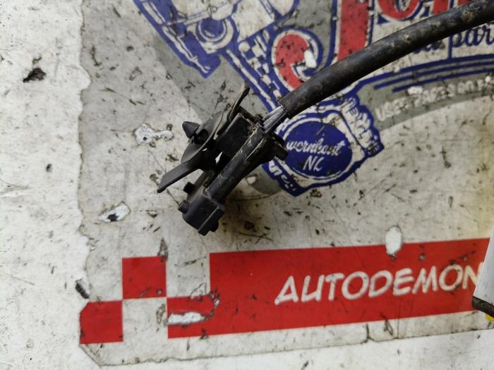 Lambda Sonde van een Renault Safrane II 2.5 20V RXE,RXT 1997