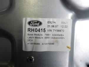 Gebruikte Raammechaniek 4Deurs rechts-achter Ford Focus 2 Wagon 1.6 TDCi 16V 110 Prijs op aanvraag aangeboden door Autodemontage Joko B.V.