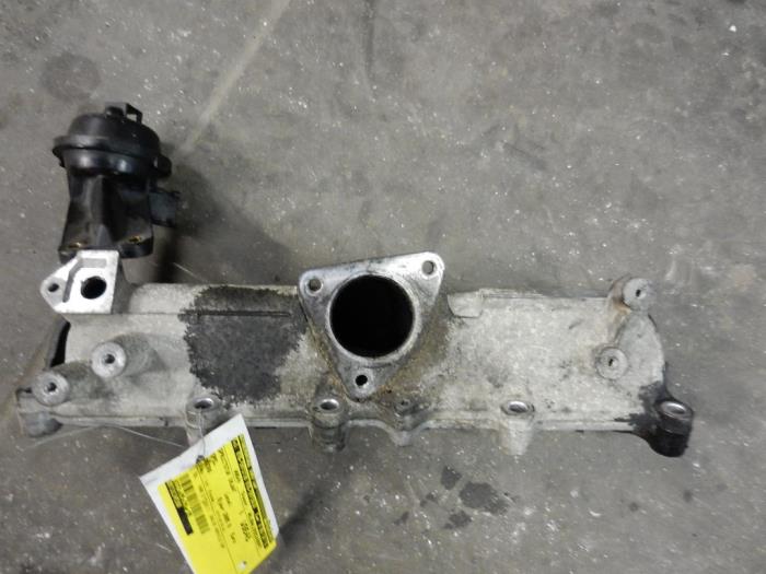 Gebruikte Spruitstuk Inlaat Opel Astra H SW (L35) 1.7 CDTi 16V Prijs op aanvraag aangeboden door Autodemontage Joko B.V.