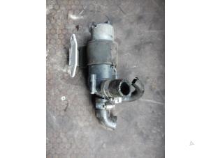 Gebruikte Waterpomp Mercedes E (W210) 2.2 E-220D 16V Prijs op aanvraag aangeboden door Autodemontage Joko B.V.