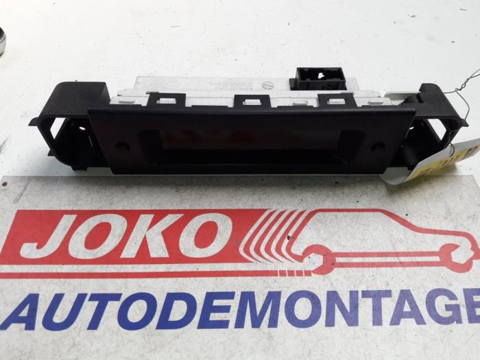 Gebruikte Display Interieur Peugeot 406 (8B) 1.8 16V Prijs op aanvraag aangeboden door Autodemontage Joko B.V.