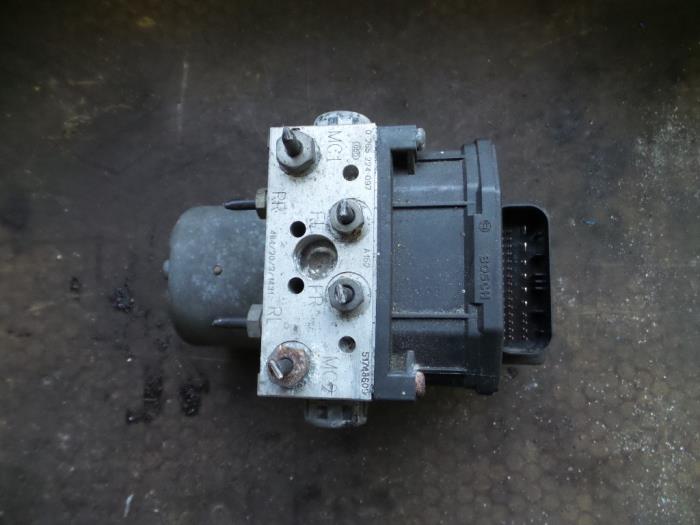 Gebruikte ABS Pomp Alfa Romeo 147 (937) 1.9 JTD 115 Prijs op aanvraag aangeboden door Autodemontage Joko B.V.