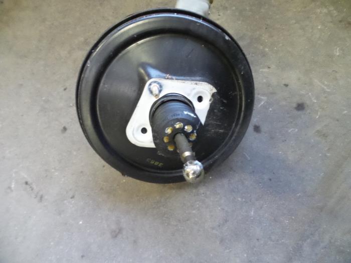 Gebruikte Rembol Alfa Romeo 147 (937) 1.9 JTD 115 Prijs op aanvraag aangeboden door Autodemontage Joko B.V.