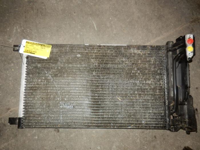 Gebruikte Airco Condensor BMW 3 serie (E46/4) 320d 16V Prijs op aanvraag aangeboden door Autodemontage Joko B.V.