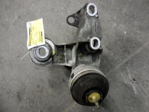 Gebruikte Motorrubber Volkswagen Passat Variant (3B6) 2.3 V5 20V Prijs op aanvraag aangeboden door Autodemontage Joko B.V.