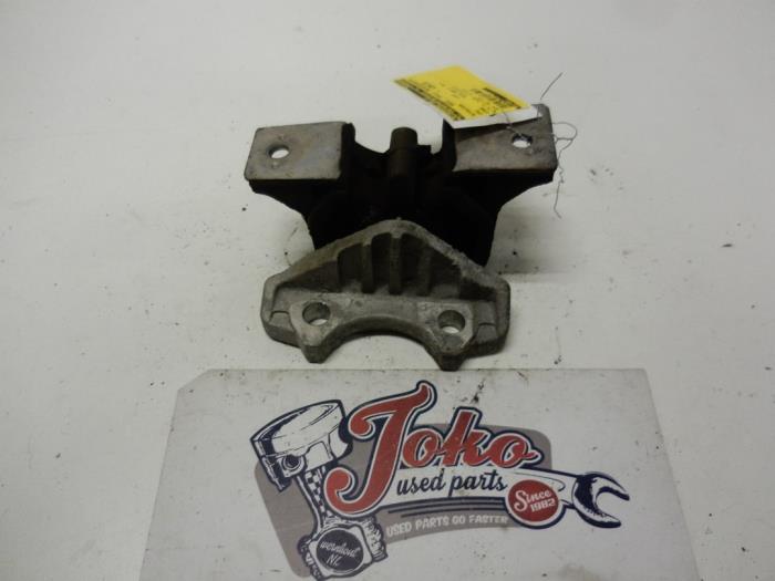 Gebruikte Motorrubber Opel Combo (Corsa C) 1.7 DI 16V Prijs op aanvraag aangeboden door Autodemontage Joko B.V.