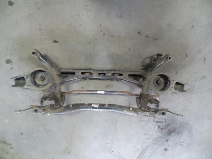 Gebruikte Subframe Volkswagen Touran (1T1/T2) 1.9 TDI 90 Prijs op aanvraag aangeboden door Autodemontage Joko B.V.