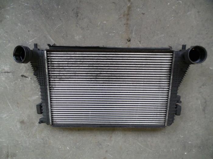 Gebruikte Intercooler Volkswagen Touran (1T1/T2) 1.9 TDI 90 Prijs op aanvraag aangeboden door Autodemontage Joko B.V.