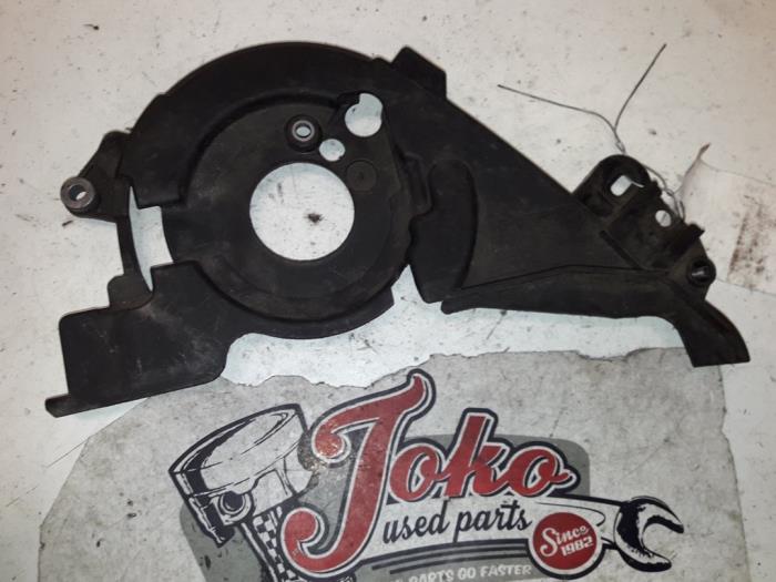 Gebruikte Distributiedeksel Ford Focus 2 Wagon 1.6 TDCi 16V 110 Prijs op aanvraag aangeboden door Autodemontage Joko B.V.