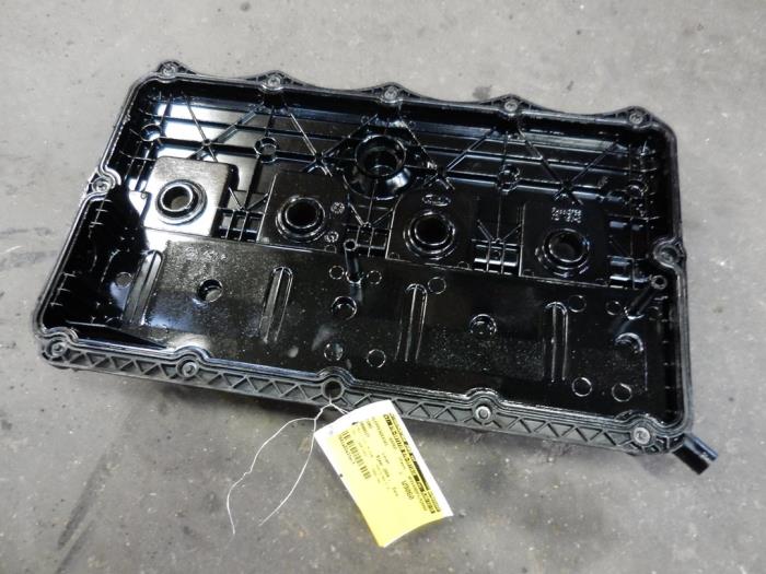 Gebruikte Kleppendeksel Ford Transit 2.0 TDdi 16V 260S Prijs op aanvraag aangeboden door Autodemontage Joko B.V.