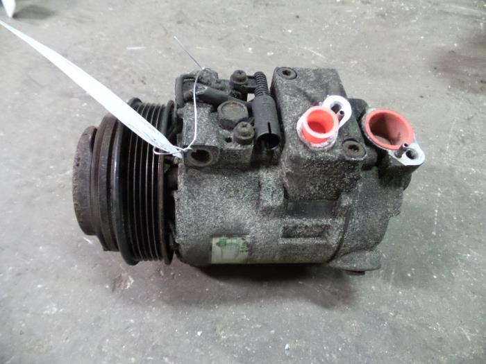 Gebruikte Aircopomp Mercedes E Combi (S210) 4.2 E-420 32V Prijs op aanvraag aangeboden door Autodemontage Joko B.V.