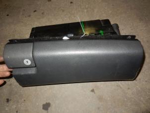 Gebruikte Dashboardkastje Mercedes E Combi (S210) 4.2 E-420 32V Prijs op aanvraag aangeboden door Autodemontage Joko B.V.