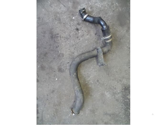 Gebruikte Intercooler Slang Renault Clio II Societe (SB) 1.5 dCi 68 Prijs op aanvraag aangeboden door Autodemontage Joko B.V.