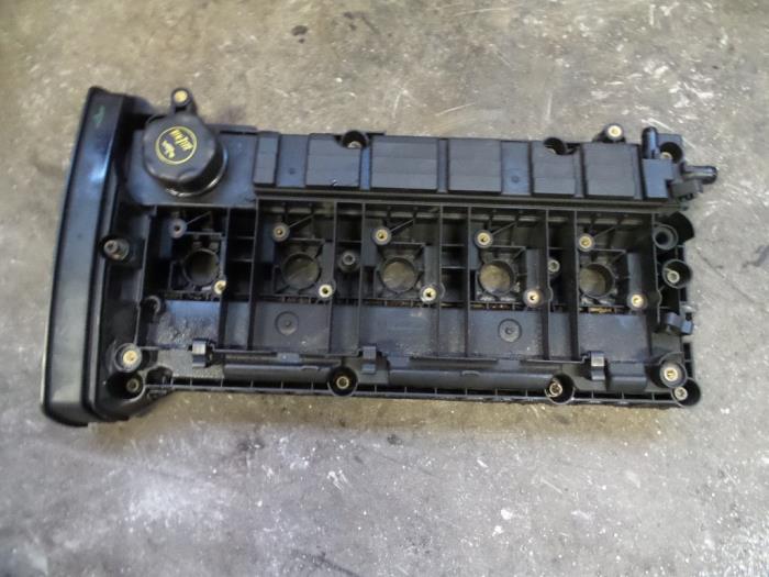 Gebruikte Kleppendeksel Fiat Stilo (192A/B) 2.4 20V Abarth 3-Drs. Prijs op aanvraag aangeboden door Autodemontage Joko B.V.