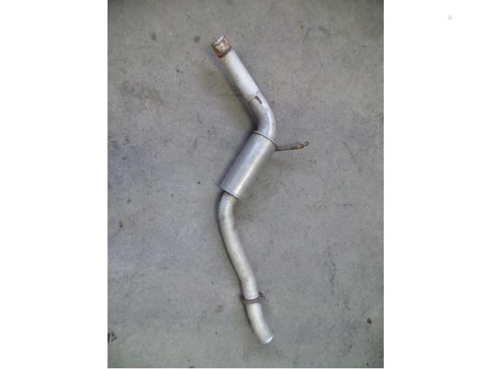 Gebruikte Uitlaat Middendemper Alfa Romeo GT (937) 2.0 JTS 16V Prijs op aanvraag aangeboden door Autodemontage Joko B.V.