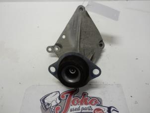 Gebruikte Motorrubber Renault Twingo II (CN) 1.2 16V LEV Prijs op aanvraag aangeboden door Autodemontage Joko B.V.