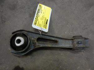 Gebruikte Motorrubber Renault Twingo II (CN) 1.2 16V LEV Prijs op aanvraag aangeboden door Autodemontage Joko B.V.