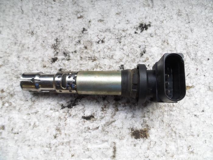 Bobine Volkswagen Polo IV (9N1/2/3), 2001 / 2012 1.2 12V, Hatchback, Benzine, 1,198cc, 47kW (64pk), FWD, BME, 2005-04 / 2007-07, 9N3 (Gebruikt)