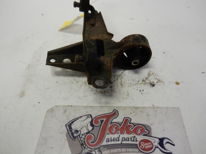 Gebruikte Motorsteun Toyota Starlet (EP9) 1.3,XLi,GLi 16V Prijs op aanvraag aangeboden door Autodemontage Joko B.V.