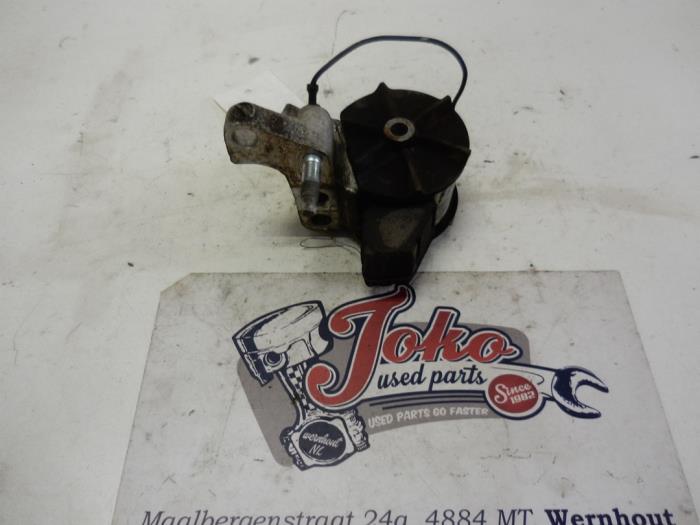 Gebruikte Motorsteun Toyota Starlet (EP9) 1.3,XLi,GLi 16V Prijs op aanvraag aangeboden door Autodemontage Joko B.V.