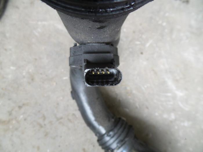 Gebruikte Turbodruk sensor Volkswagen Passat Variant (3C5) 2.0 TDI 16V 135 Prijs op aanvraag aangeboden door Autodemontage Joko B.V.
