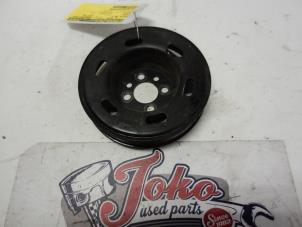 Gebruikte Krukas Poelie Skoda Octavia Combi (1Z5) 1.6 MPI Prijs op aanvraag aangeboden door Autodemontage Joko B.V.