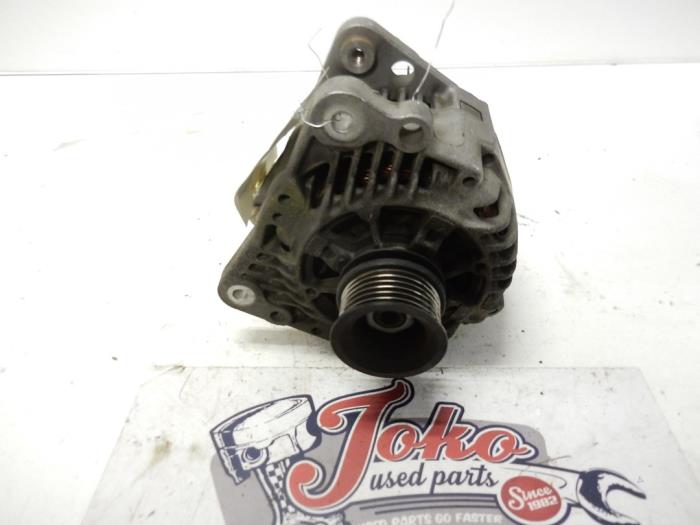 Gebruikte Dynamo Volkswagen Passat (35I) 2.0i Prijs op aanvraag aangeboden door Autodemontage Joko B.V.