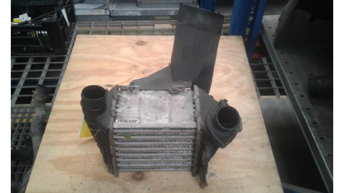 Gebruikte Intercooler Volkswagen Golf III (1H1) 1.9 TDI Prijs op aanvraag aangeboden door Autodemontage Joko B.V.