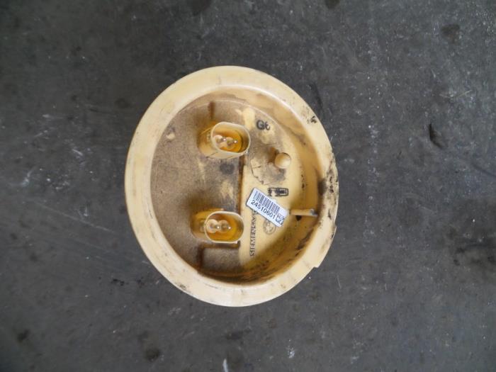 Gebruikte Tank element Pomp BMW 3 serie (E90) 330d 24V Prijs op aanvraag aangeboden door Autodemontage Joko B.V.