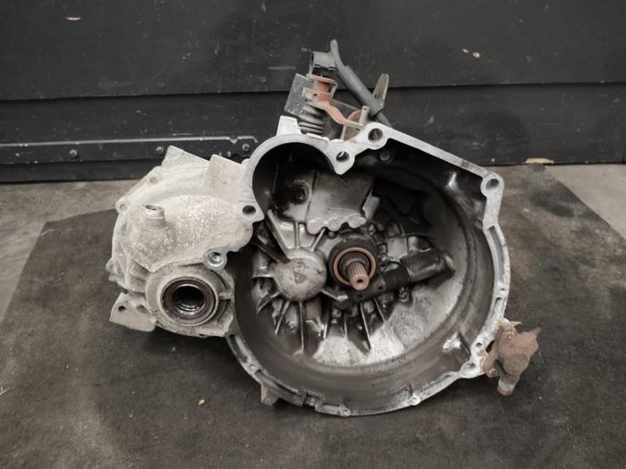 Gebruikte Versnellingsbak Hyundai Accent II/Excel II/Pony 1.3i 12V Prijs op aanvraag aangeboden door Autodemontage Joko B.V.