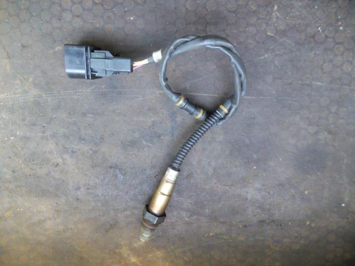 Gebruikte Lambda Sonde Seat Alhambra (7V8/9) 2.0 Prijs op aanvraag aangeboden door Autodemontage Joko B.V.