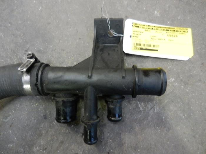 Gebruikte Waterpijp Peugeot Boxer (U9) 2.2 HDi 100 Euro 4 Prijs op aanvraag aangeboden door Autodemontage Joko B.V.