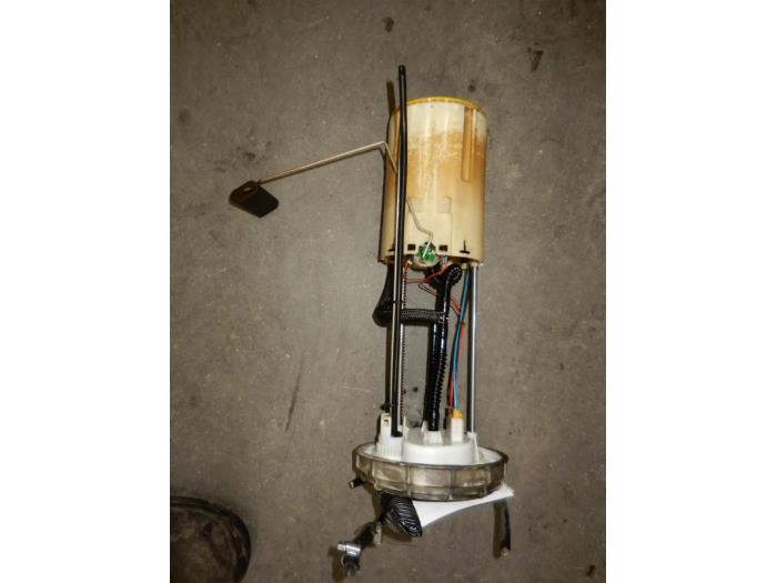 Gebruikte Tank element Pomp Peugeot Boxer (U9) 2.2 HDi 100 Euro 4 Prijs op aanvraag aangeboden door Autodemontage Joko B.V.