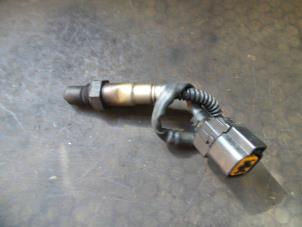 Gebruikte Lambda Sonde Kia Cerato 1.6 16V Prijs op aanvraag aangeboden door Autodemontage Joko B.V.