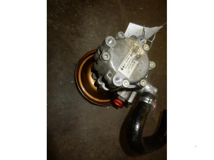 Gebruikte Servopomp Alfa Romeo 166 2.0 Twin Spark 16V Prijs op aanvraag aangeboden door Autodemontage Joko B.V.