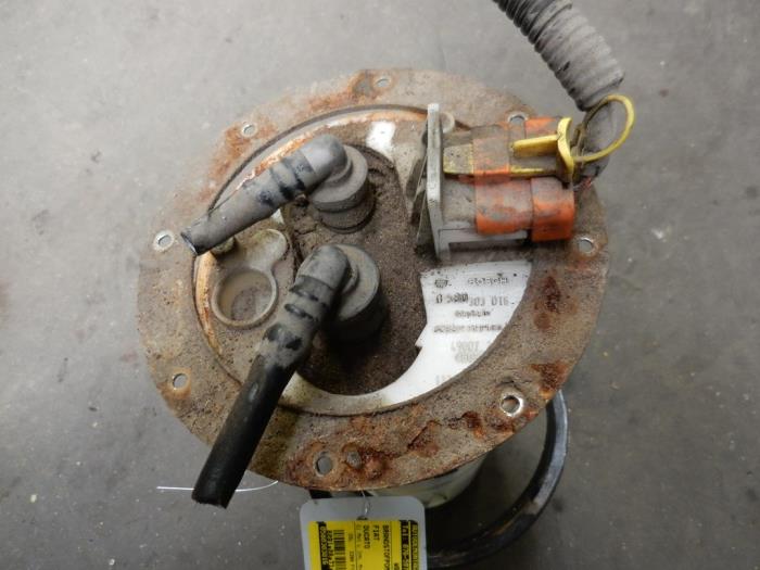 Gebruikte Tank element Pomp Fiat Ducato (243/244/245/247) 2.3 JTD 16V Prijs op aanvraag aangeboden door Autodemontage Joko B.V.