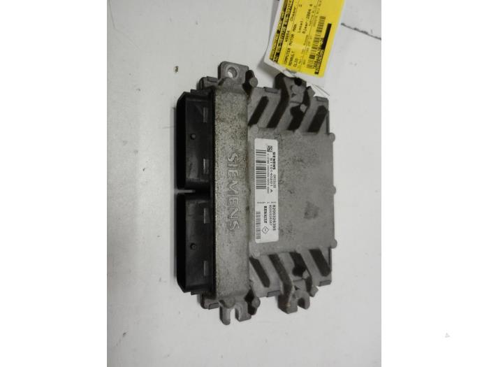 Gebruikte Computer Motormanagement Renault Clio II (BB/CB) 1.2 Prijs op aanvraag aangeboden door Autodemontage Joko B.V.