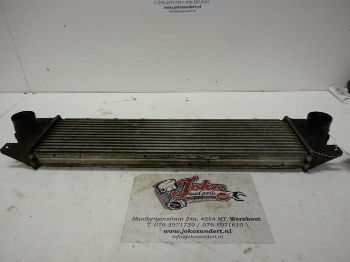 Gebruikte Intercooler Opel Movano (4A1; 4A2; 4B2; 4B3; 4C2; 4C3) 2.5 DTI Prijs op aanvraag aangeboden door Autodemontage Joko B.V.