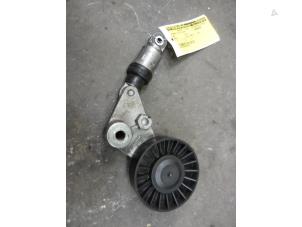 Gebruikte Spanrol Multiriem Opel Omega B Caravan (21/22/23) 2.2 DTI 16V Prijs op aanvraag aangeboden door Autodemontage Joko B.V.