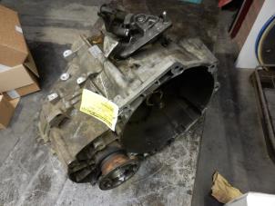 Gebruikte Versnellingsbak Volkswagen Touran (1T1/T2) 1.9 TDI 105 Euro 3 Prijs op aanvraag aangeboden door Autodemontage Joko B.V.