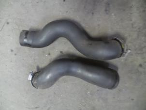 Gebruikte Intercooler Slang Opel Zafira (F75) 2.0 DTI 16V Prijs op aanvraag aangeboden door Autodemontage Joko B.V.