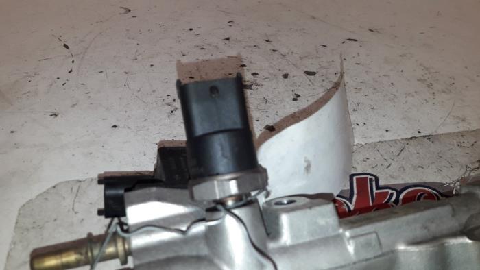 Gebruikte Druksensor Alfa Romeo GT (937) 2.0 JTS 16V Prijs op aanvraag aangeboden door Autodemontage Joko B.V.