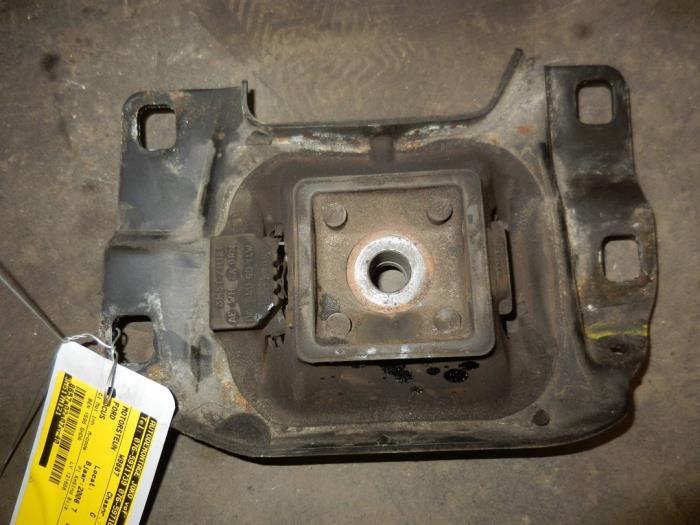 Gebruikte Motorrubber Ford Focus 2 1.6 16V Prijs op aanvraag aangeboden door Autodemontage Joko B.V.