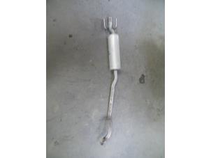 Gebruikte Uitlaat Middendemper Opel Corsa B (73/78/79) 1.5D Prijs op aanvraag aangeboden door Autodemontage Joko B.V.