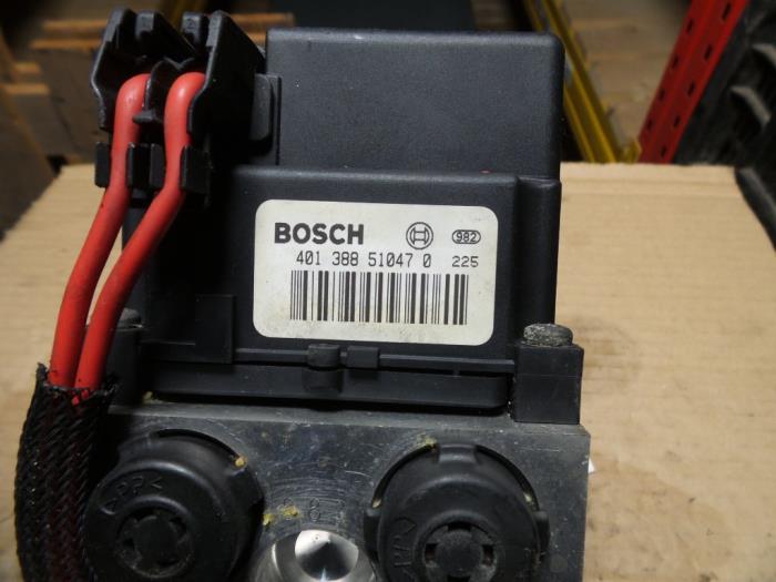 Gebruikte ABS Pomp Ford Transit 2.0 TDCi 16V 260S Prijs op aanvraag aangeboden door Autodemontage Joko B.V.