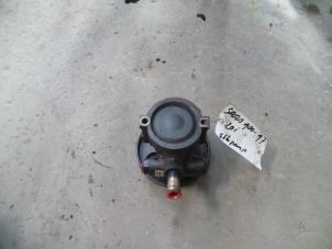 Gebruikte Stuurpomp Saab 900 II 2.0 i,Si 16V Prijs op aanvraag aangeboden door Autodemontage Joko B.V.